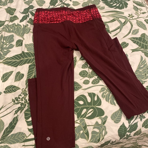 Bundle of lululemon women’s clothes: sports bras, running shorts, and leggings. - Picture 4 of 8
